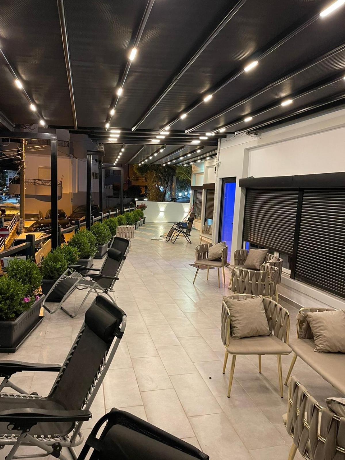 Aries Apartments ساراندا المظهر الخارجي الصورة
