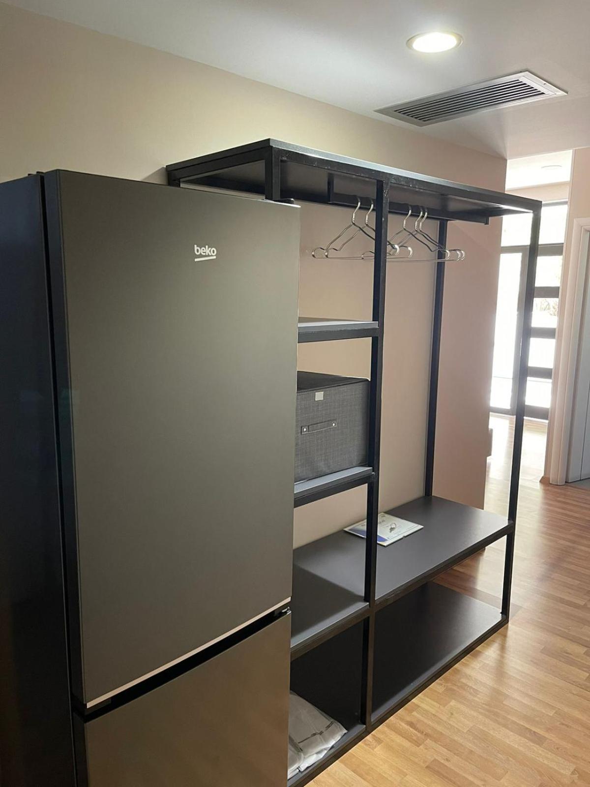 Aries Apartments ساراندا المظهر الخارجي الصورة